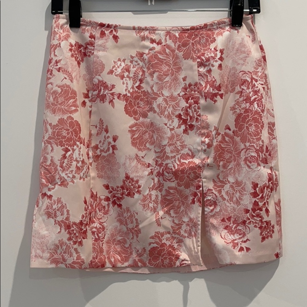 HOURS Floral Skirt